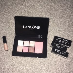 HOST PICK: NWT lipstick & eyeshadow bundle